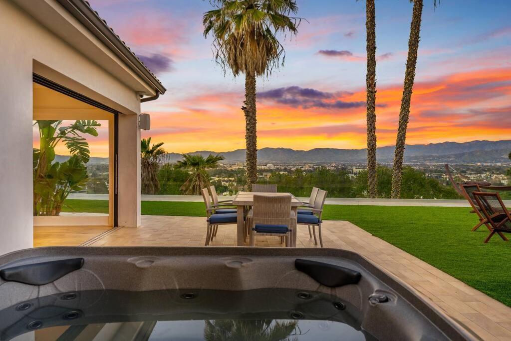 Villa With Incredible Views ロサンゼルス エクステリア 写真
