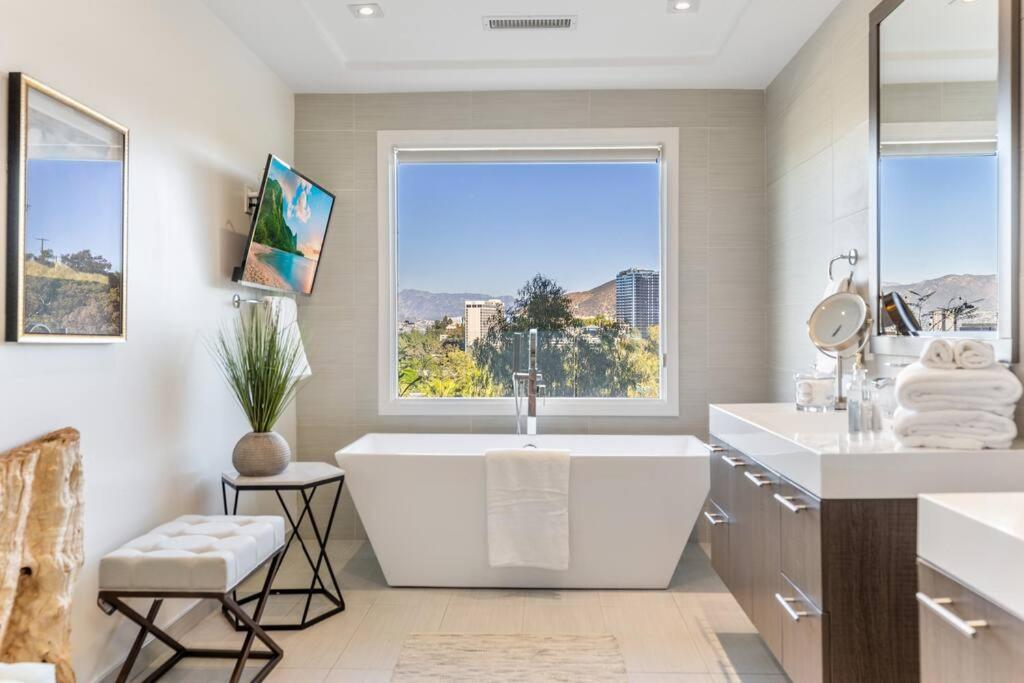 Villa With Incredible Views ロサンゼルス エクステリア 写真